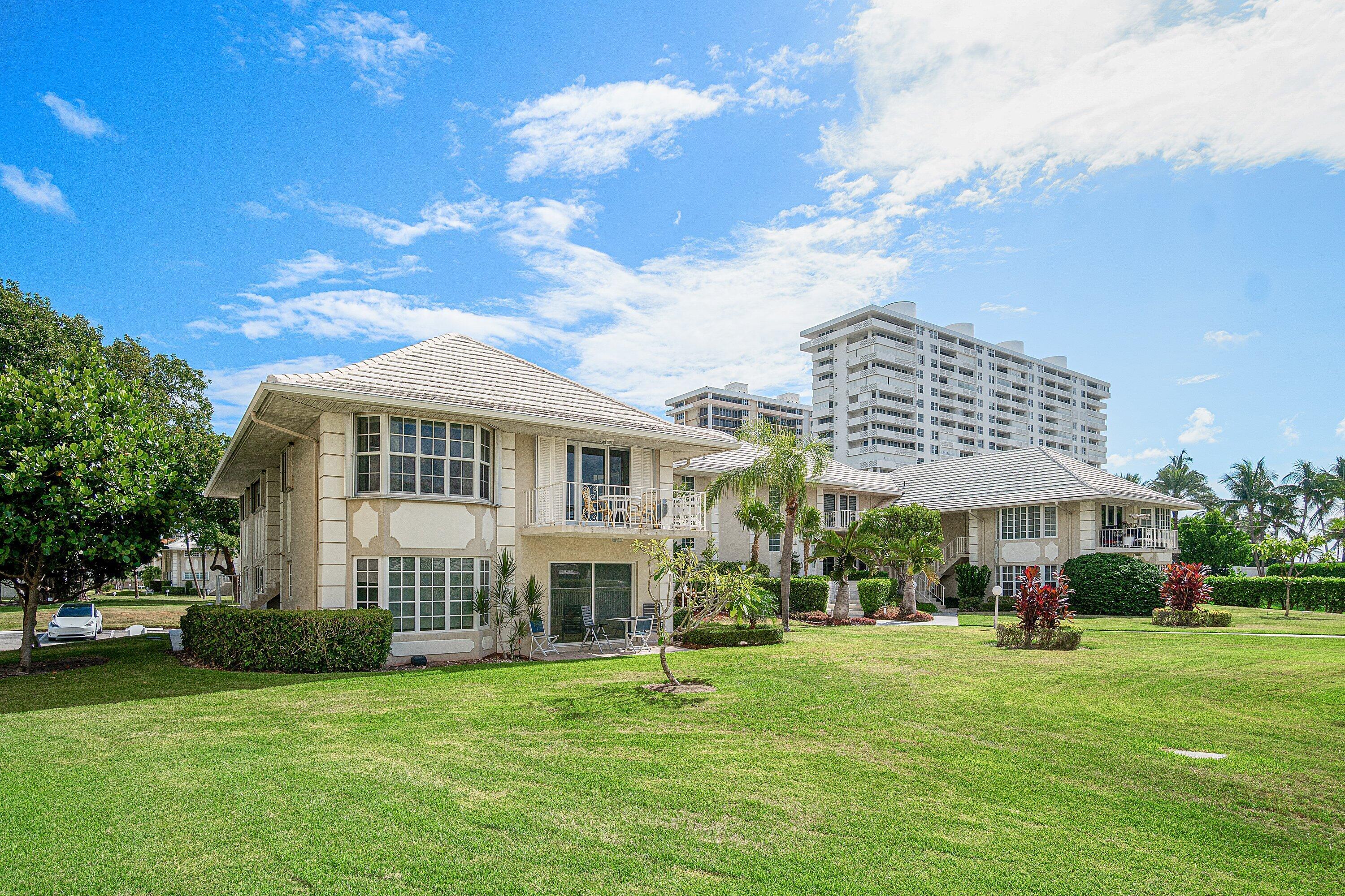 Image 3: 035-1299SouthOceanBoulevard-K2-BocaRaton