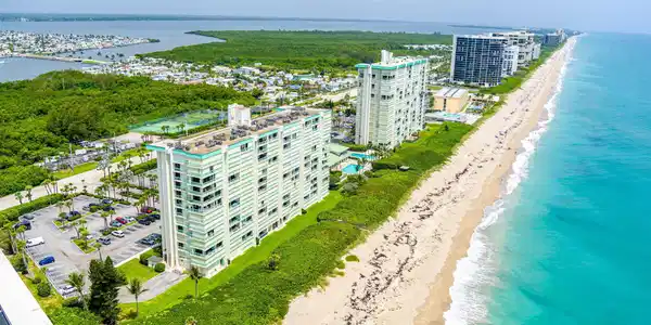 Image 2: 3-web-or-mls-9960-s-ocean-dr