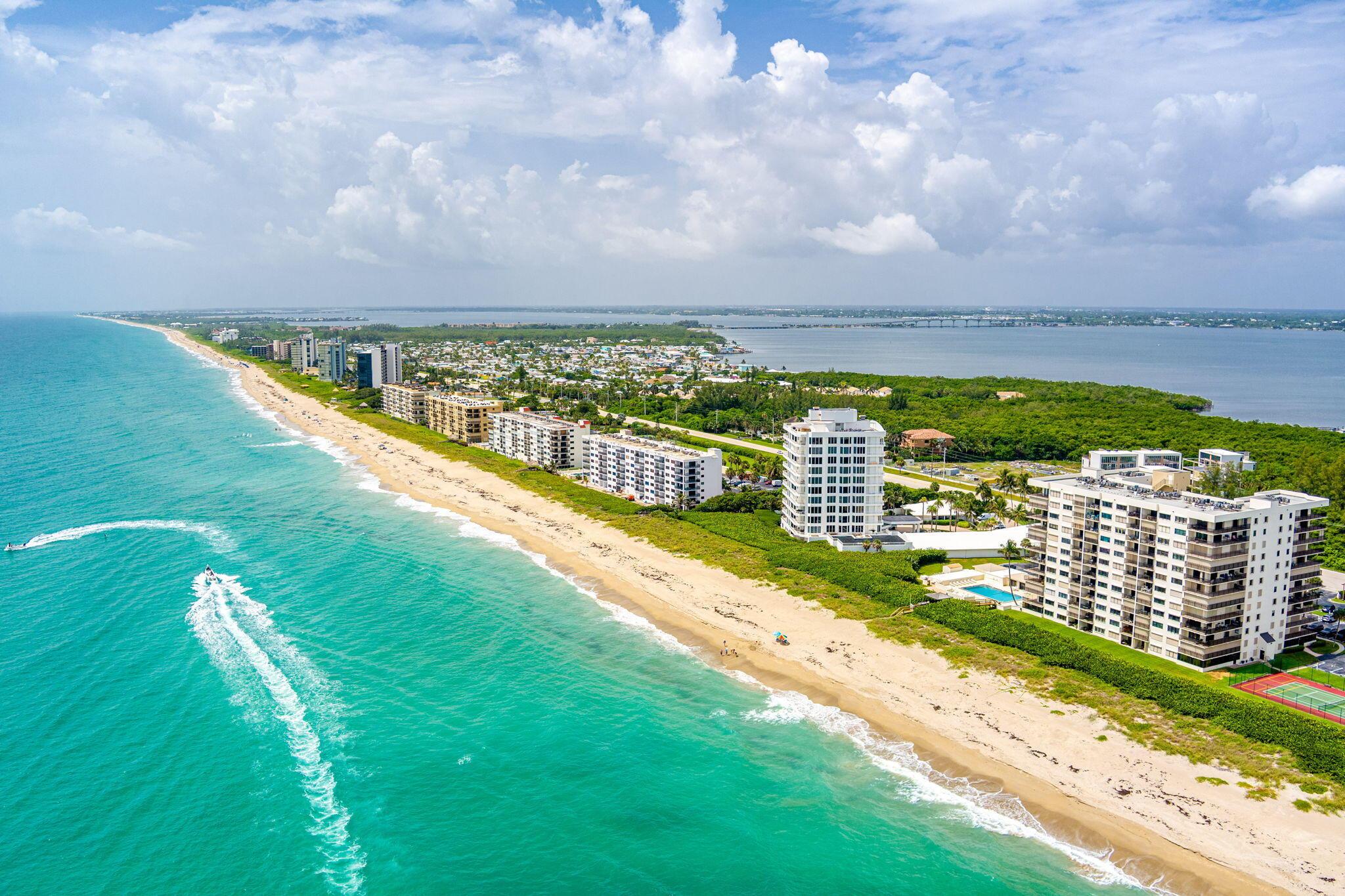 Image 4: 14-web-or-mls-9960-s-ocean-dr