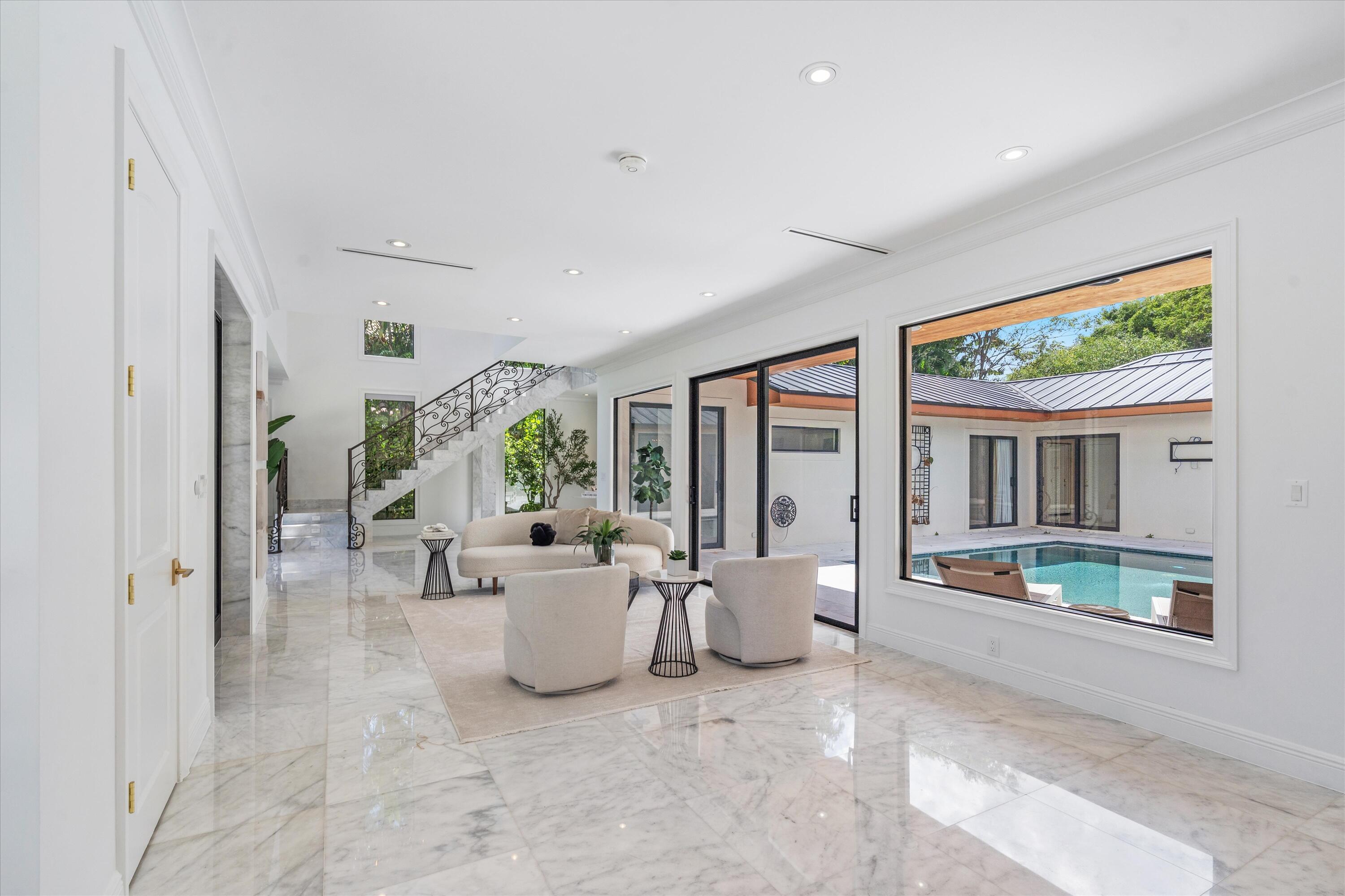 Image 1: 01-11972 SE Tiffany Way Jupiter FL-103