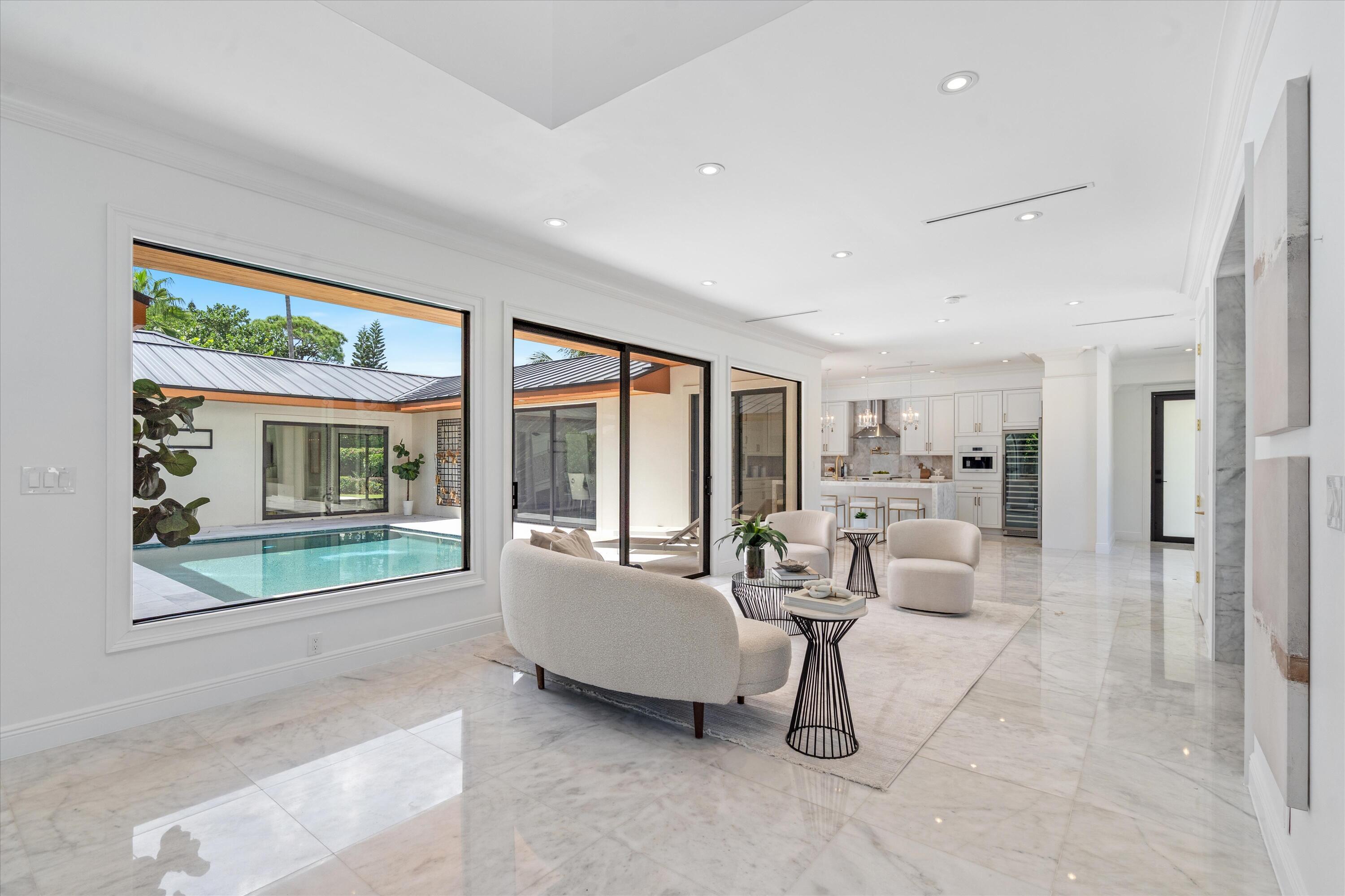 Image 2: 02-11972 SE Tiffany Way Jupiter FL-104