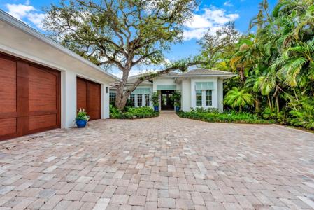 544 Live Oak Road