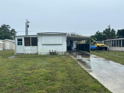 6950 SE Ridgeway Terrace