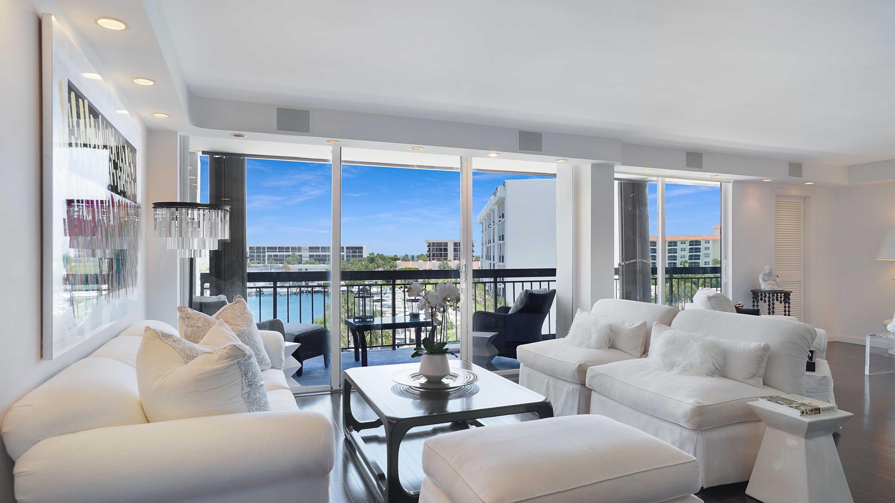 Image 3: Intracoastal Views