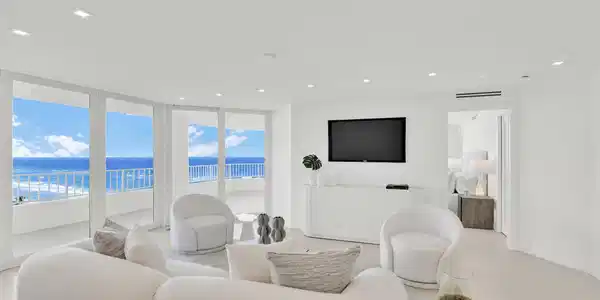550 S Ocean Boulevard