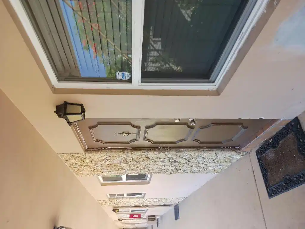 Image 1: door