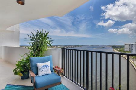 1200 S Flagler Drive