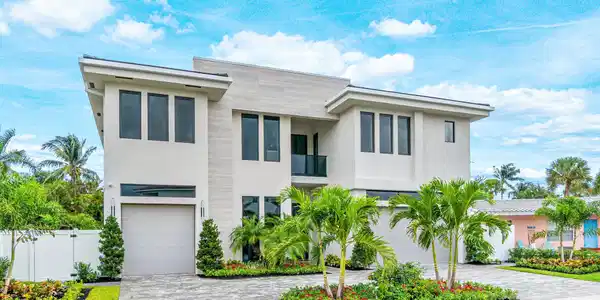 425 NE 14th Street