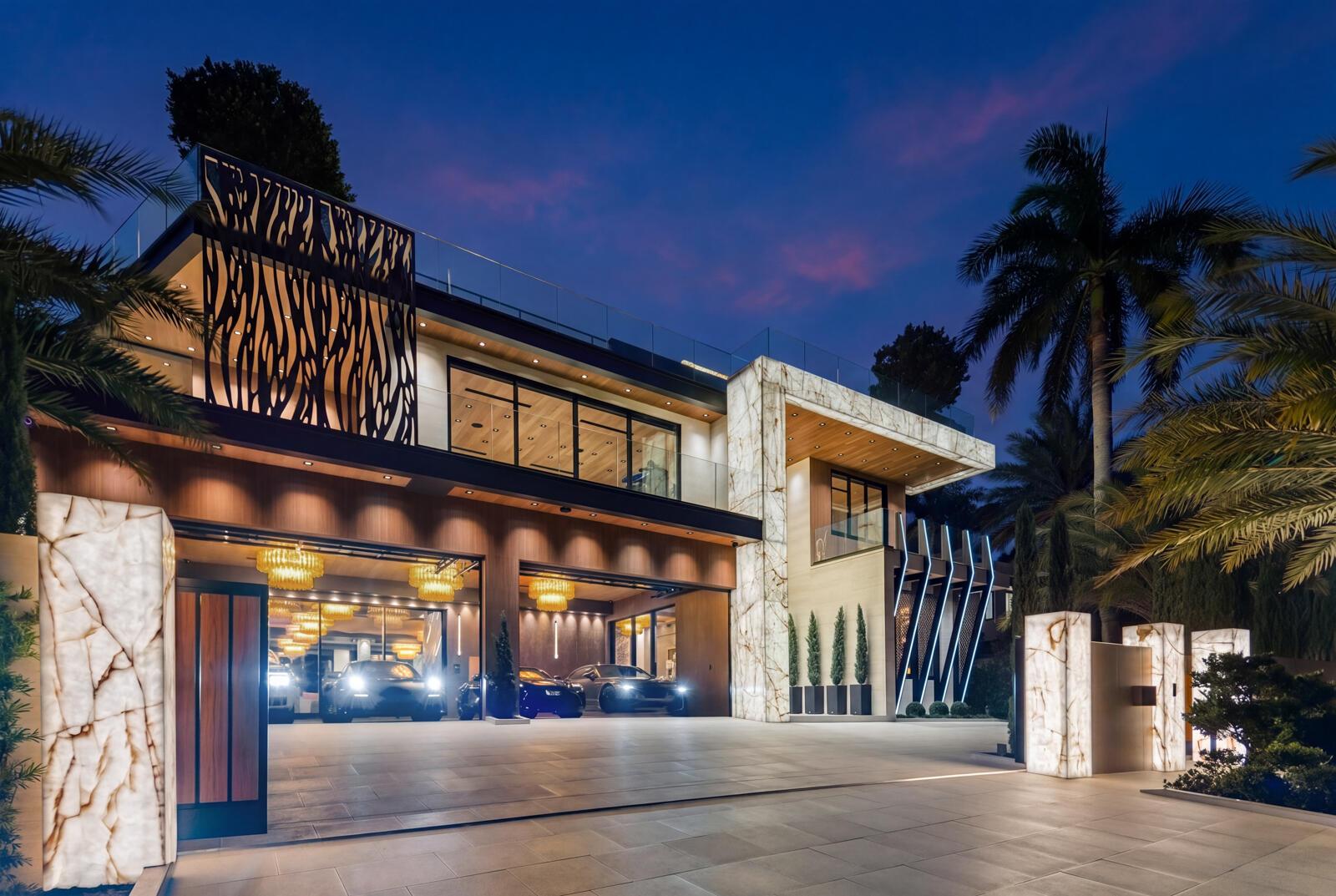 Image 1: 7T7A99457-MLS