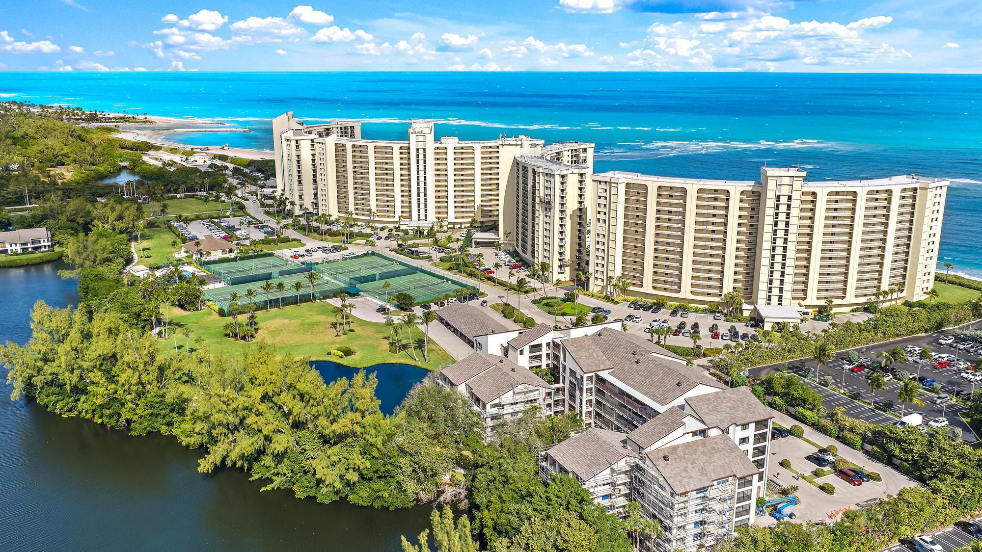 Image 2: 500 Ocean Trail Way 305-29