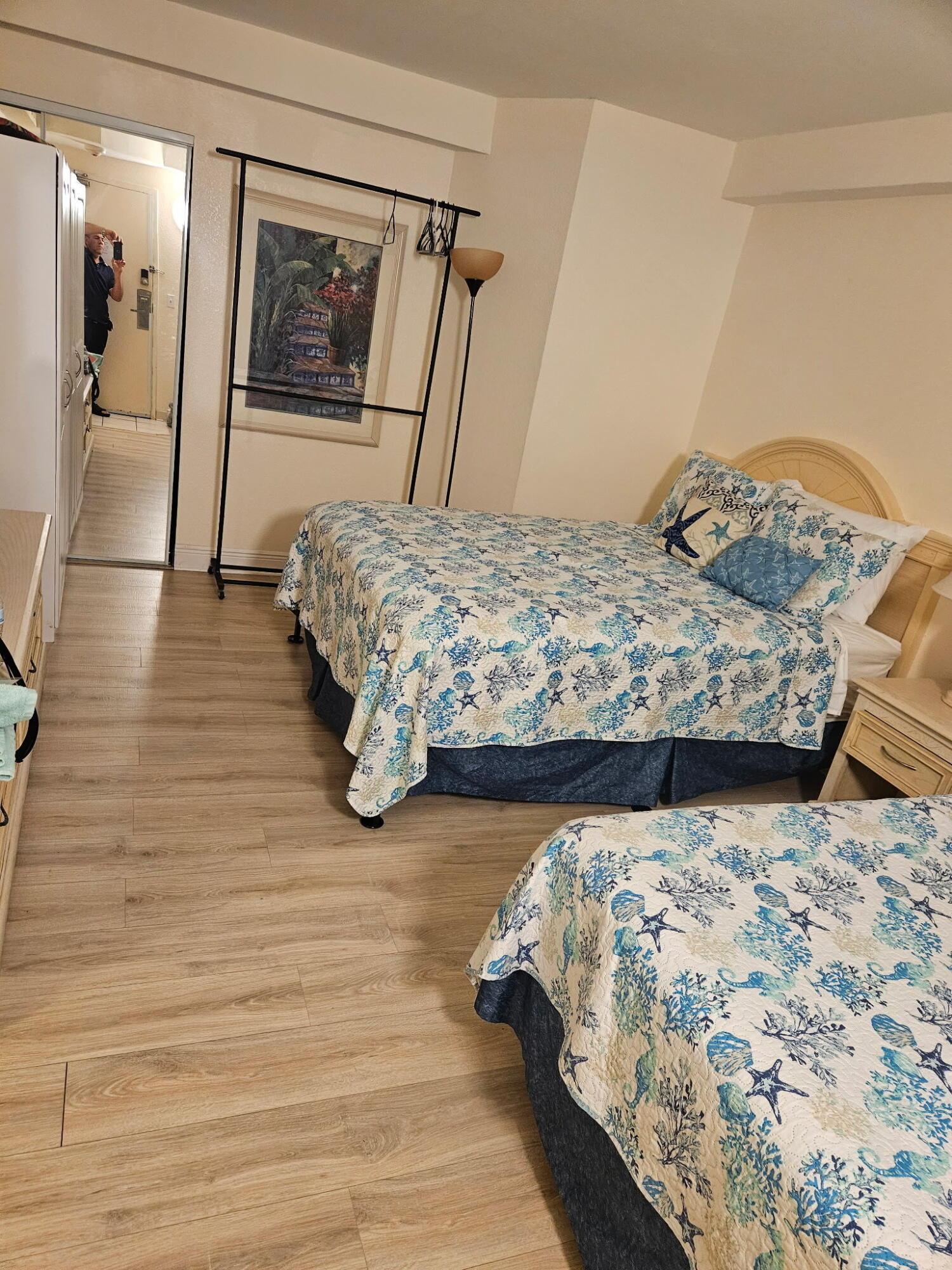 Image 4: Bedroom-New