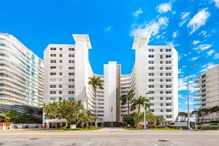 710 N Ocean Boulevard