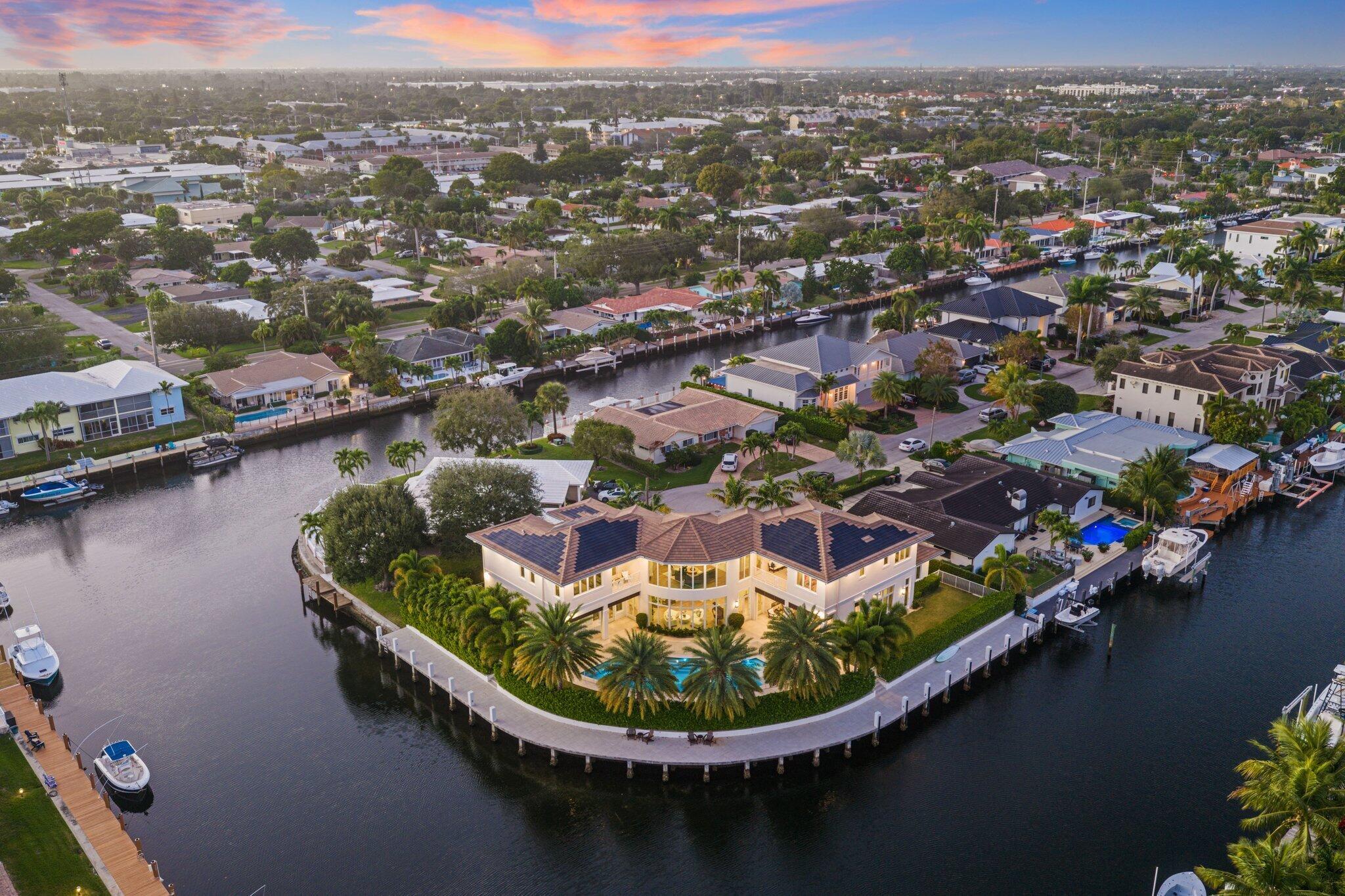 Image 3: 3700 Northeast 24th Ave - 125.jpg-SMALL