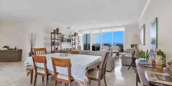 Image 4: 02-3100 N Ocean Blvd #804_002