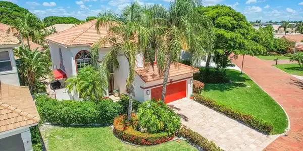 3568 Admirals Way