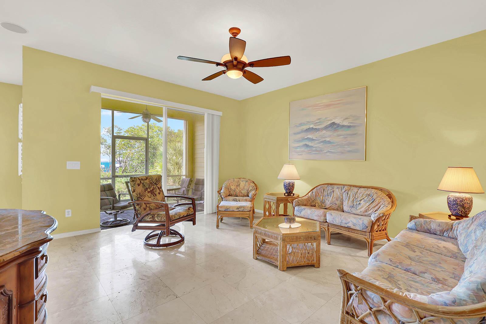 Image 3: 1002_Mariner_Bay-25