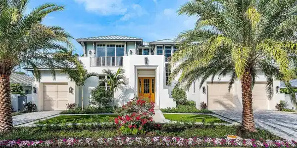 1105 Harbor Drive