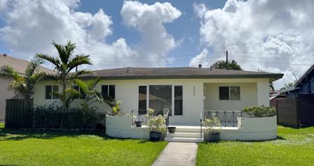 222 SE 2nd Terrace