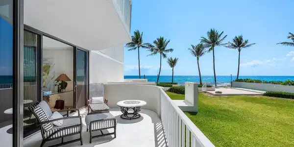 2917 S Ocean Boulevard