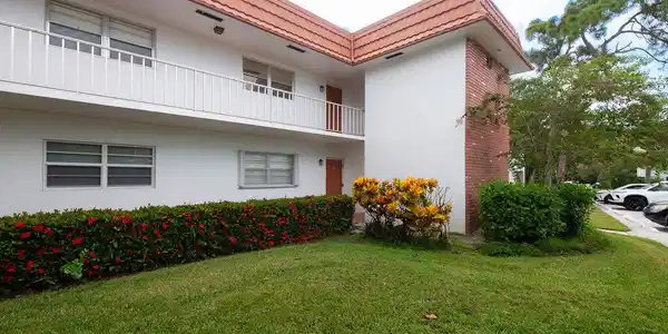 2600 SE OCEAN Boulevard