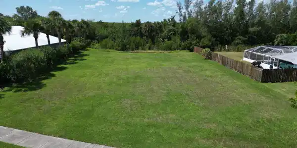 1709 Coconut Drive