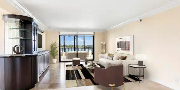 Image 4: living room