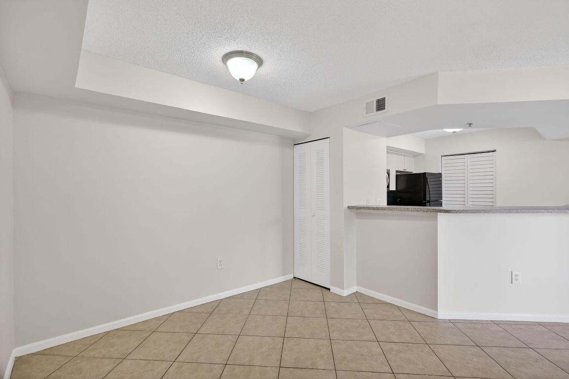Image 3: 6-web-or-mls-7R7A8026