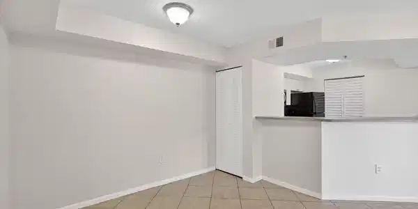 Image 3: 6-web-or-mls-7R7A8026