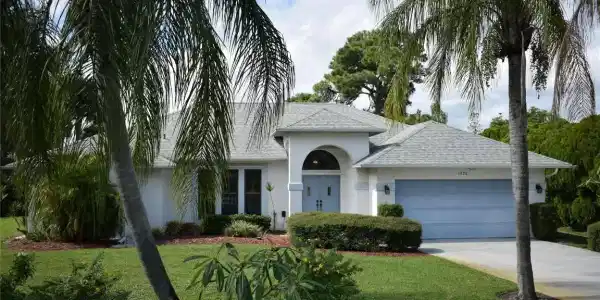 1928 NW Pine Lake Drive