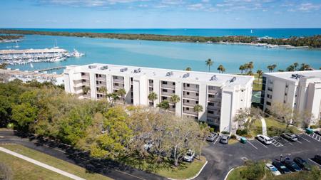 300 Intracoastal Place