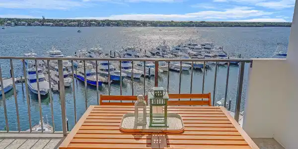 1208 Marine Way