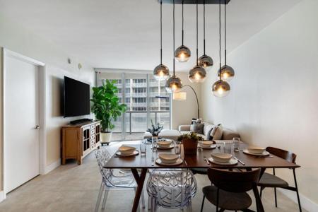 475 Brickell Avenue
