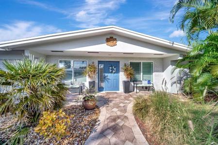 2611 NE 53rd Street