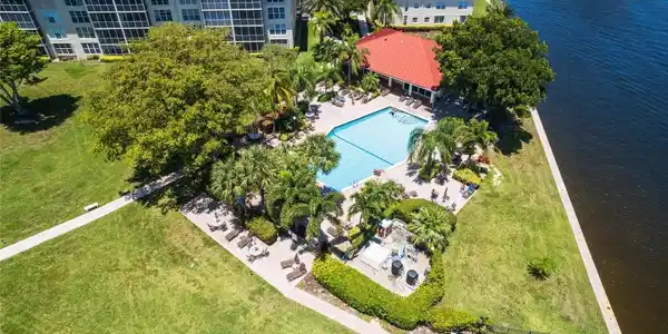 3150 NE 48th Court