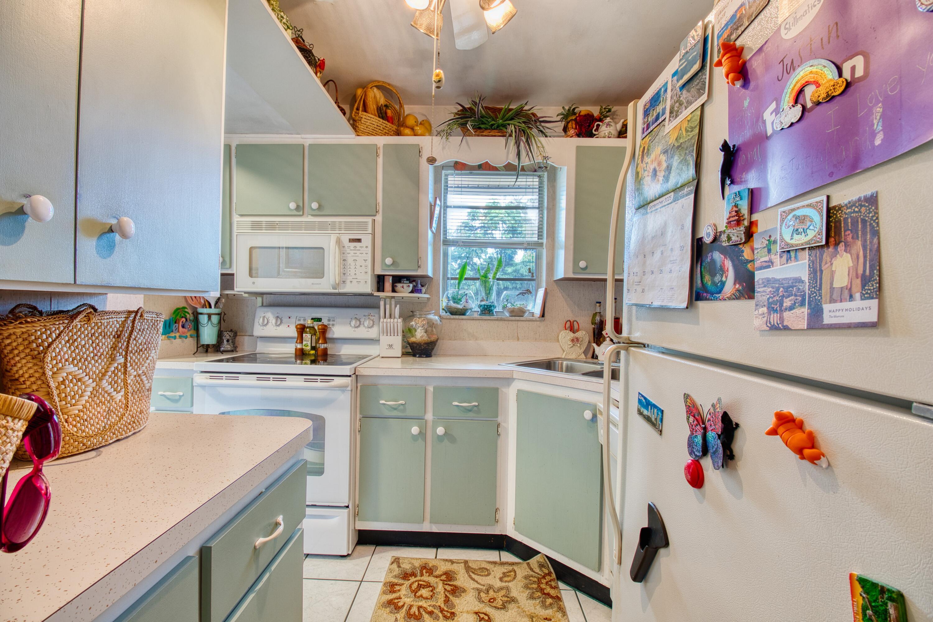 Image 3: Stuart, FL Condo &ndash; Kitchen