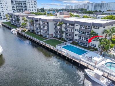 3111 NE 51st Street