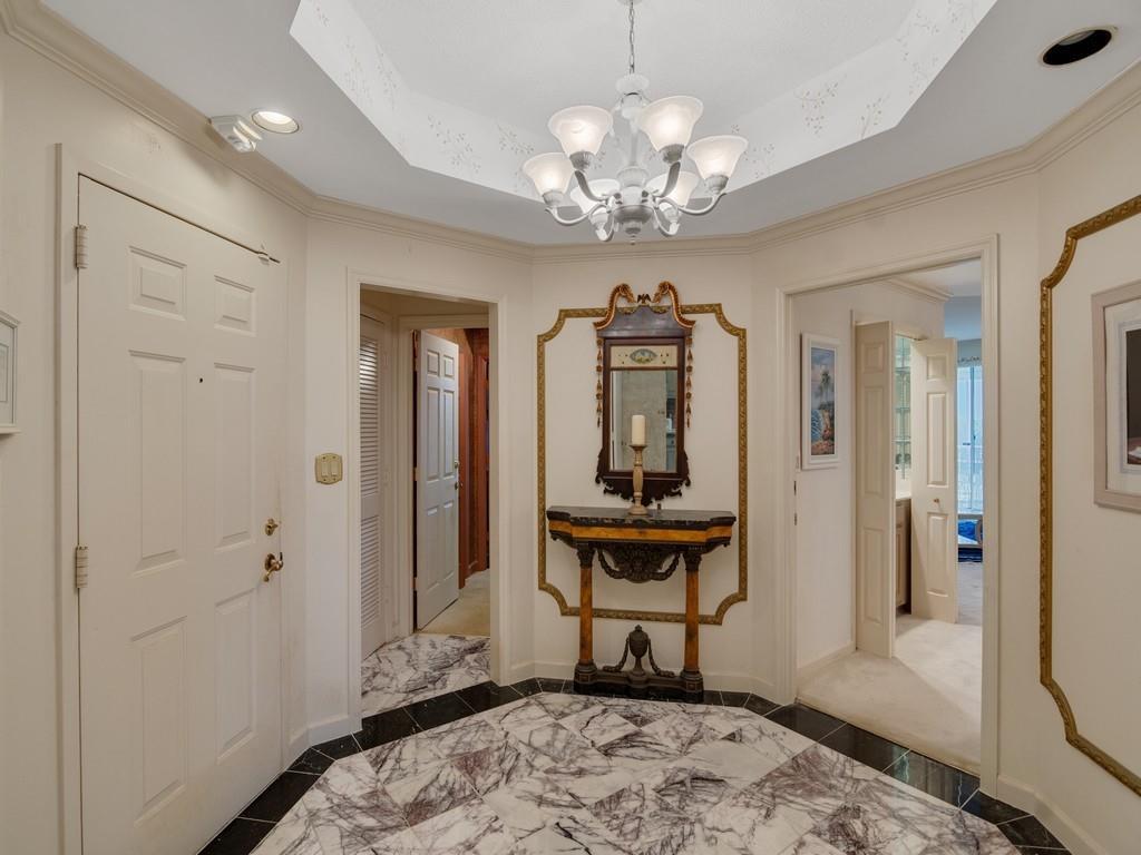 Image 4: Actual Entry Foyer