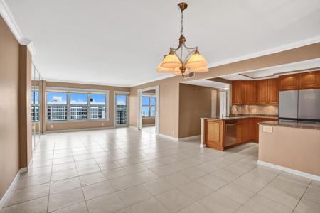 405 N Ocean Boulevard