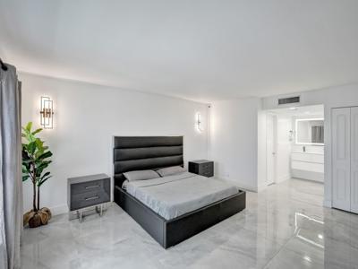 3500 Galt Ocean Drive