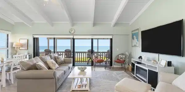 2355 NE Ocean Boulevard