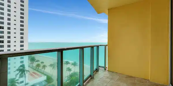 2501 S Ocean Drive