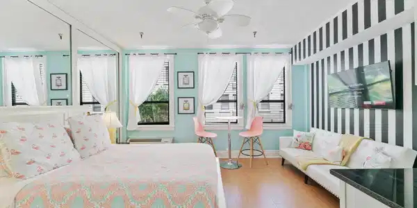 235 Sunrise Avenue