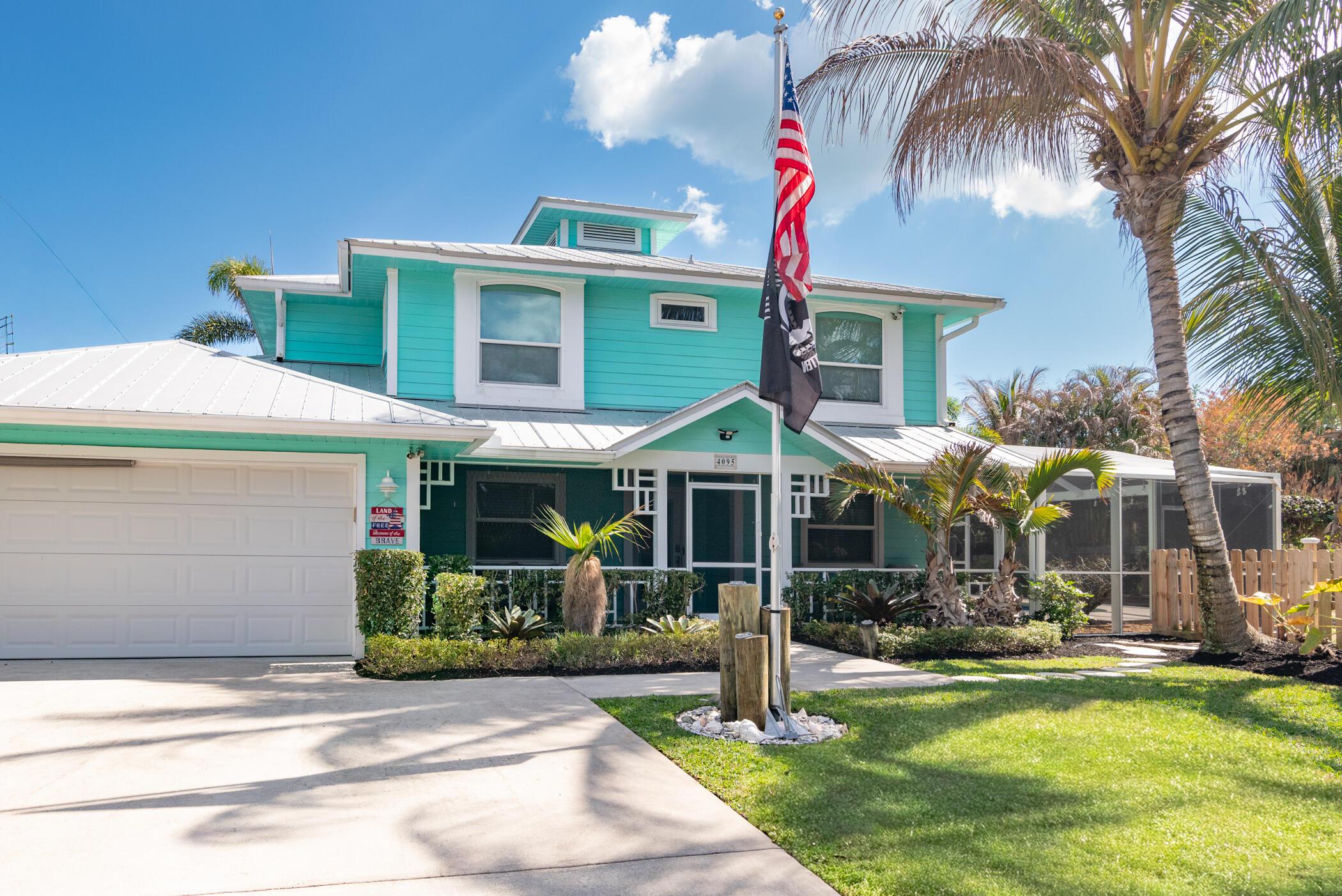 Image 4: &copy; Clark-4095 SE Bay Ave-003-3