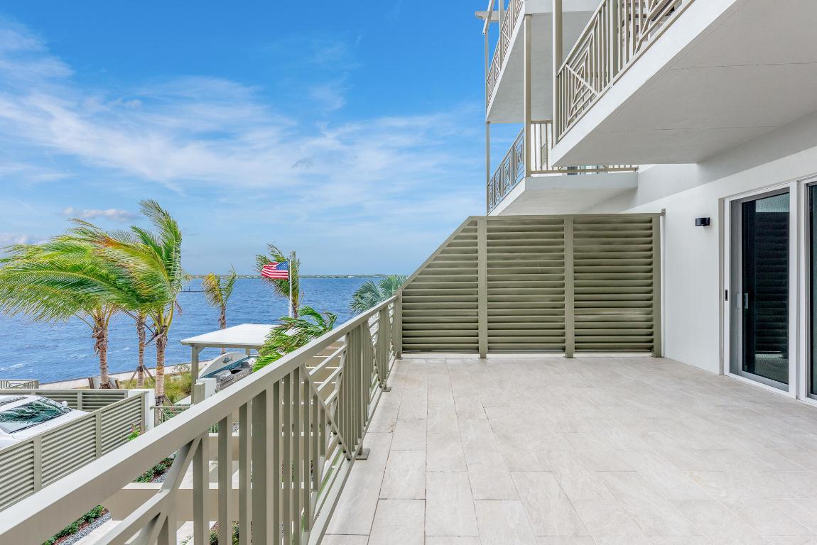 Image 2: Sailfish Cove Unit 305-6