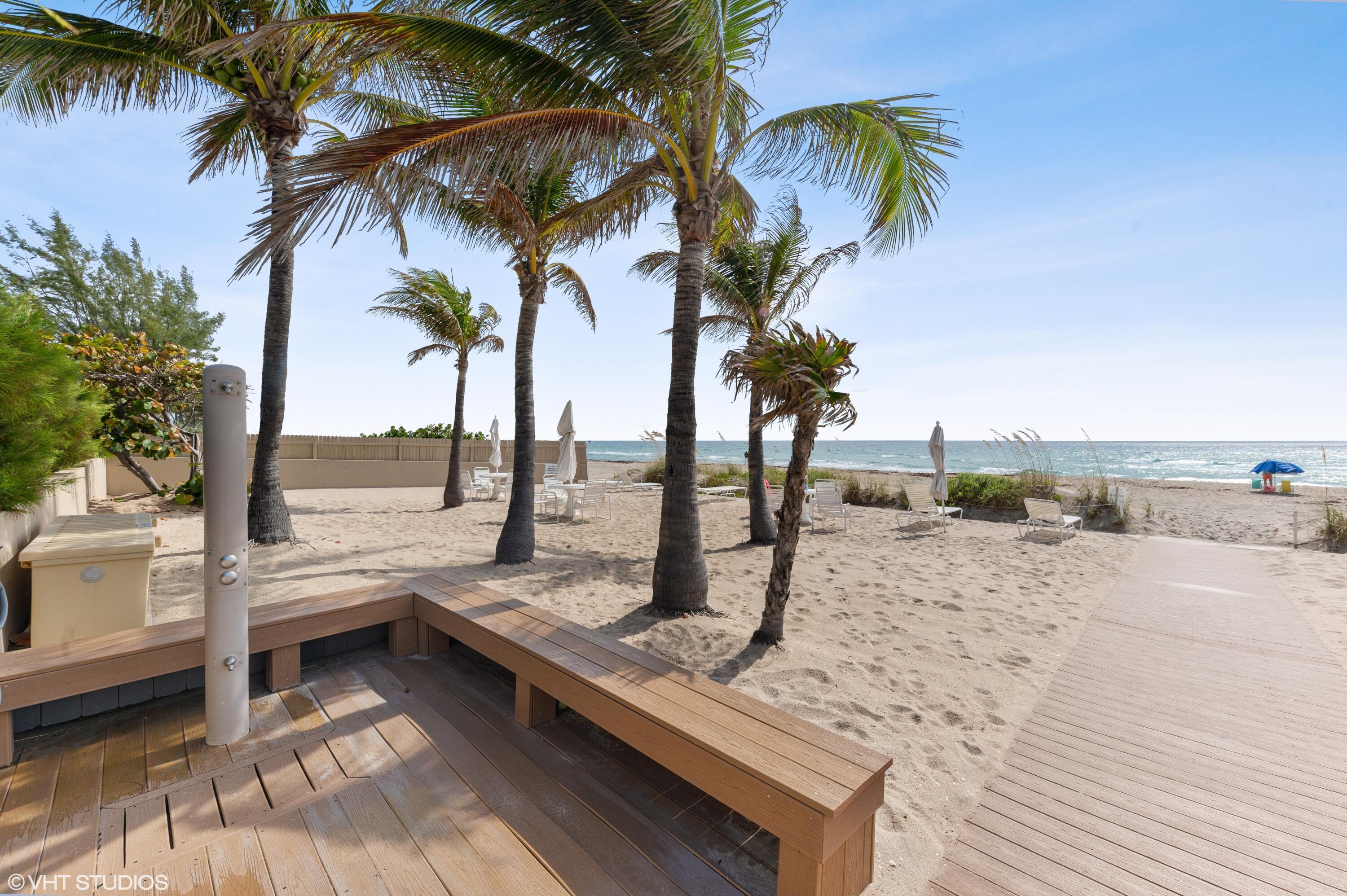 Image 2: Beach Shower