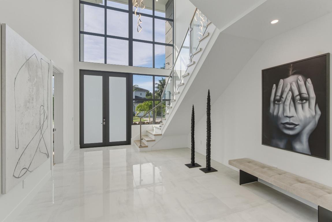 Image 2: 1050 NE 3rd Ave Boca Raton FL 46