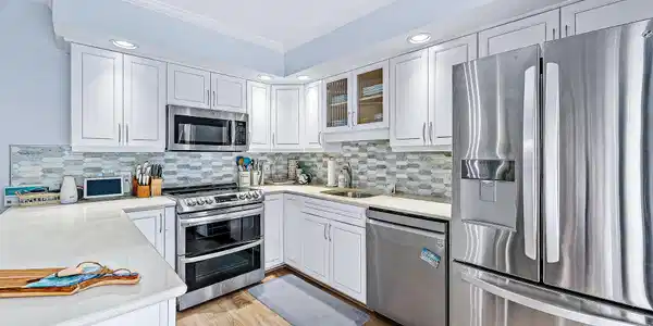 Image 4: 130 Ocean Cove Dr-12