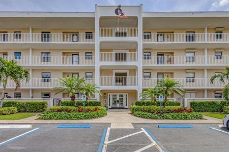 300 N Highway A1a