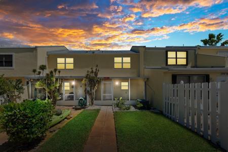 2707 N Highway A1a