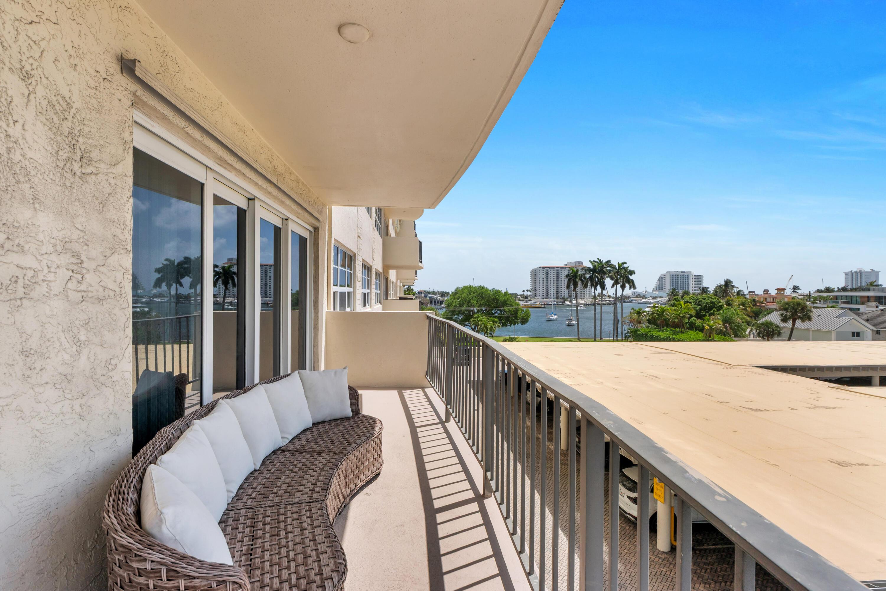Image 2: 2500 E Las Olas Blvd u409-1